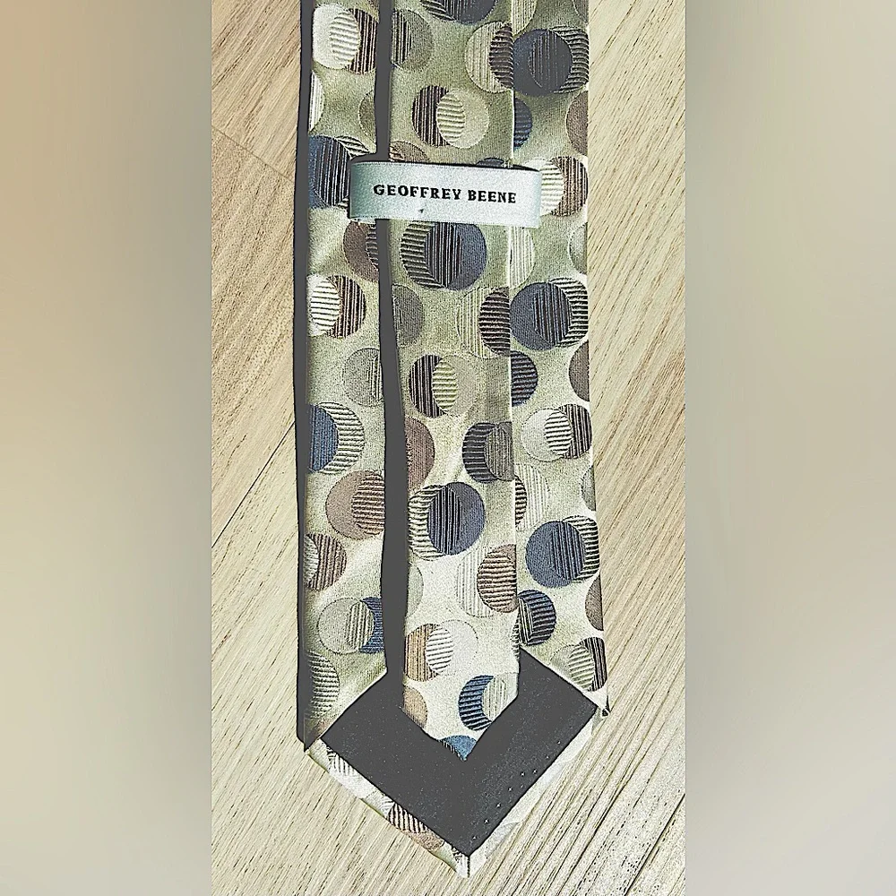 Geoffrey Bean Men's Silk Tie Taupe Polka Dot Tie Professional Handmade